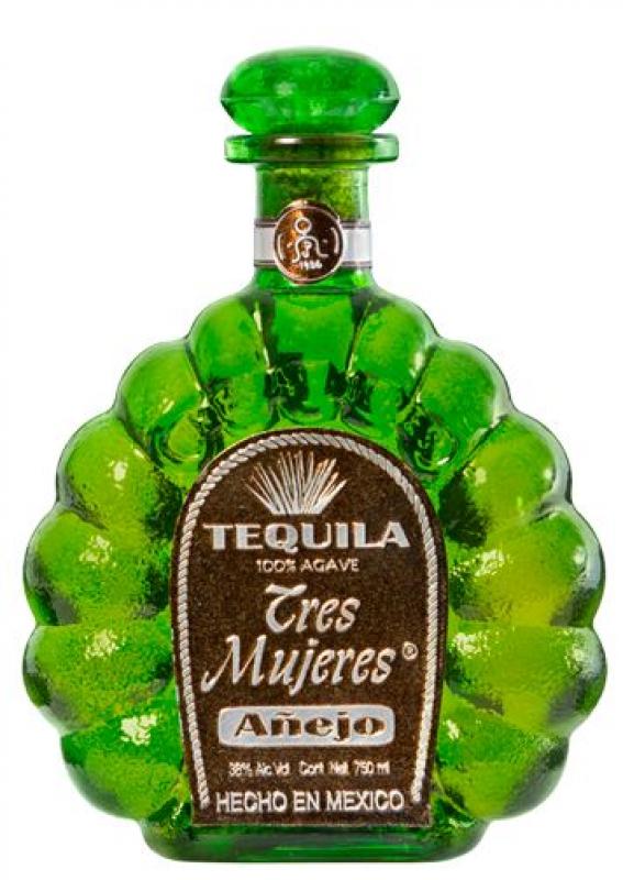 Логотип Tres Mujeres