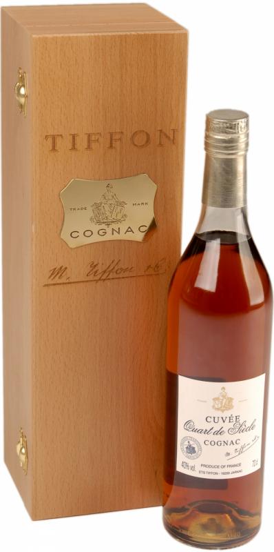 Cuvee Quart de Siecle в деревянной коробке