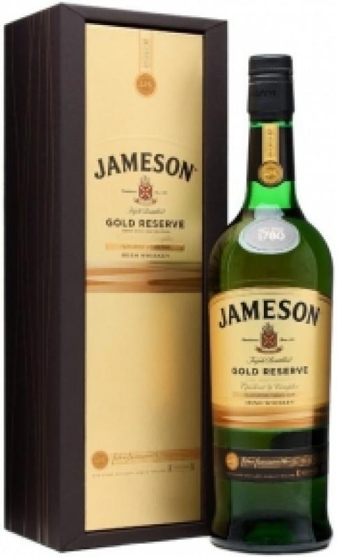 Jameson "Gold Reserve", gift box