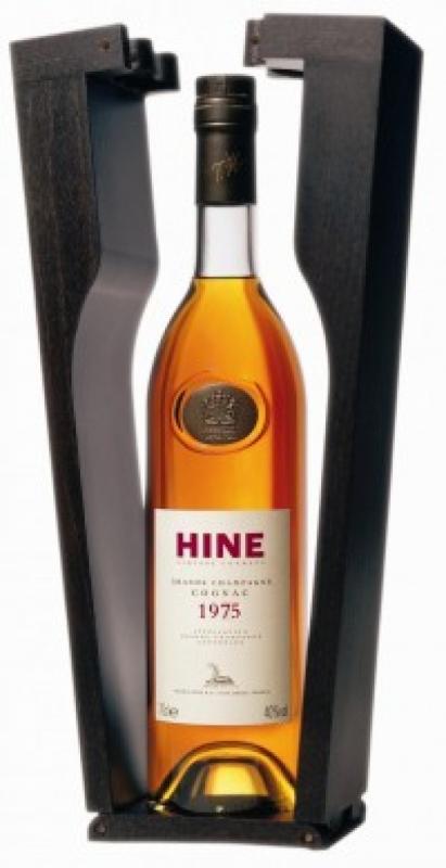 Hine Vintage 1975 в деревянной коробке