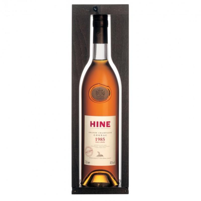 Hine Vintage 1985 в деревянной коробке