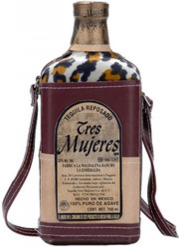 "Tres Mujeres" Reposado, in leather case