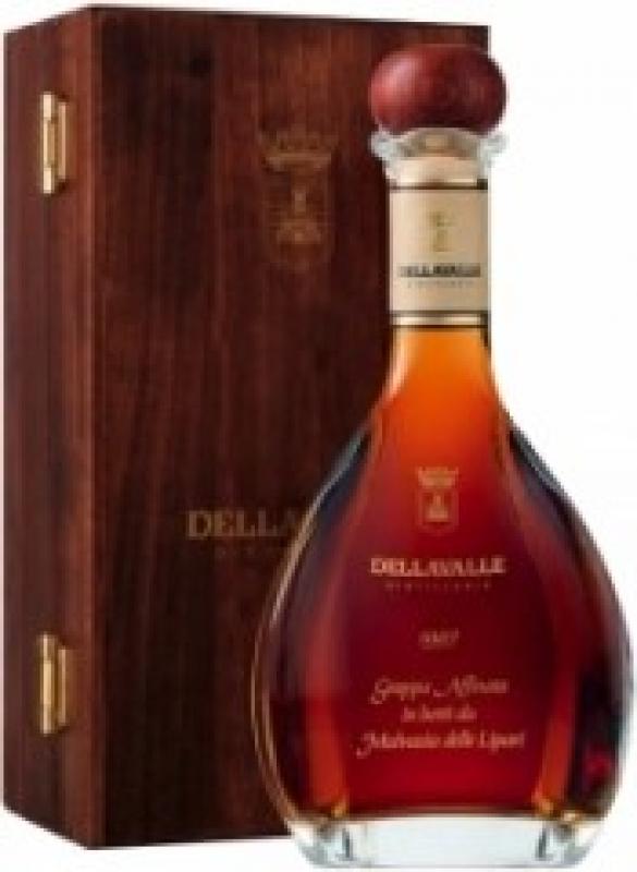 Grappa affinata in botti da Malvasia delle Lipari 1997, gift box