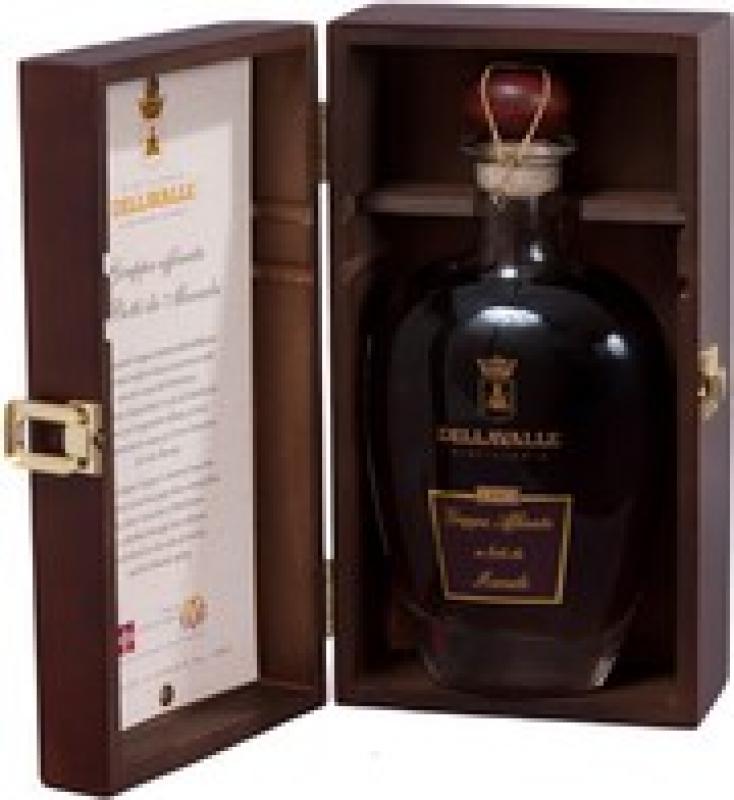 Dellavalle, Grappa Affinata in botti da Marsala, 1997, gift box