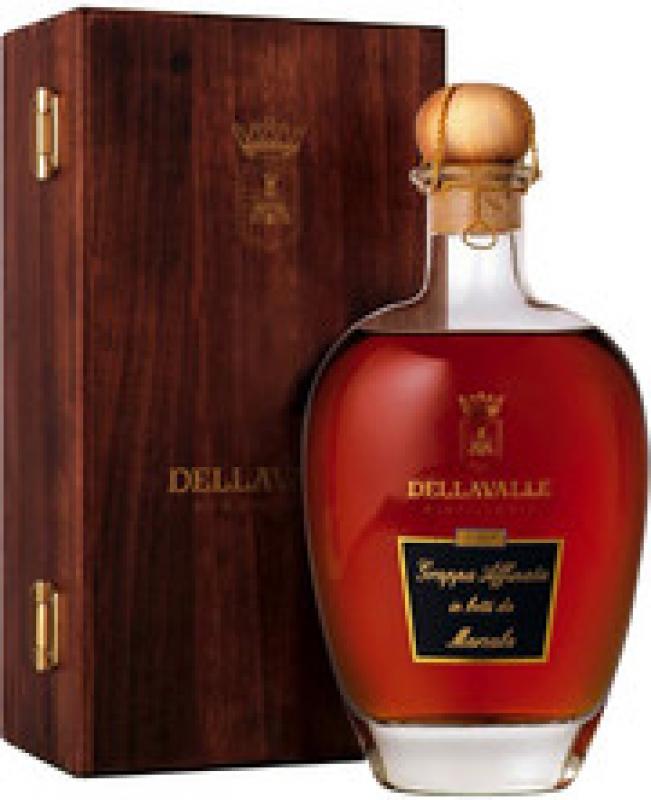 Dellavalle, Grappa Affinata in botti da Marsala, 2000, gift box