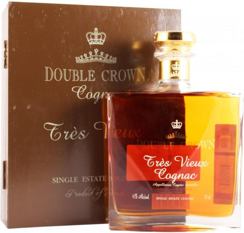 Double Crown Tres Vieux в подарочной деревянной коробке