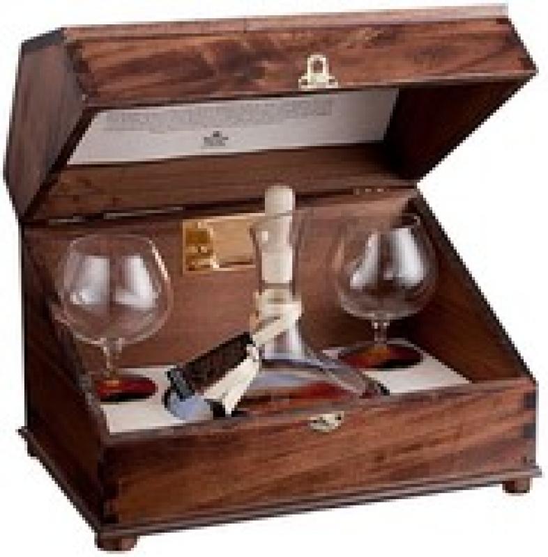 "Klimt", Grappa di Moscato invecchiata, gift set with 2 glasses