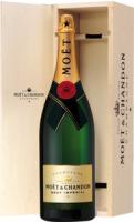 Moet & Chandon, Brut "Imperial", with wooden box